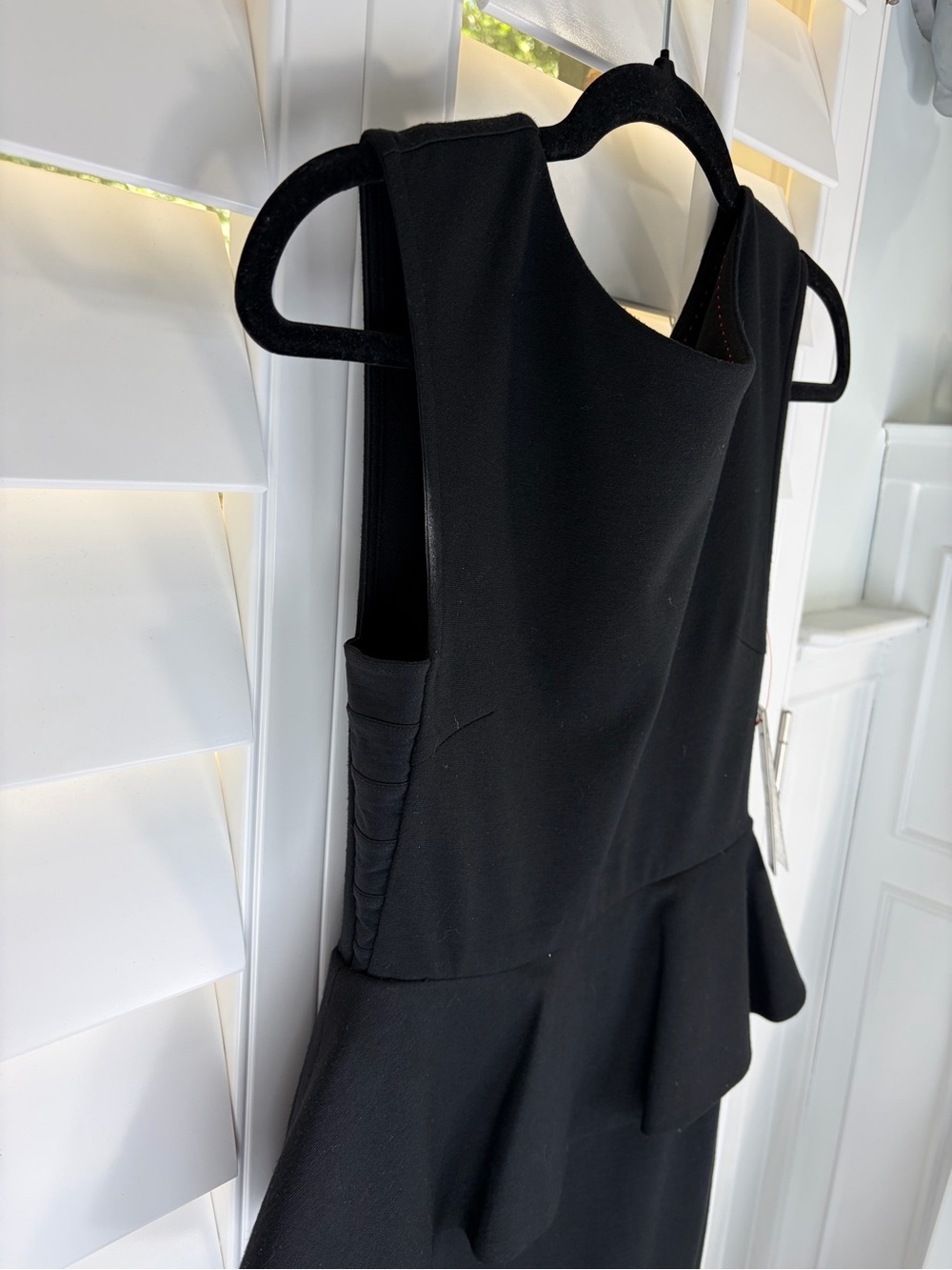 NWT Alice + Olivia Black Peplum Mini Dress (2) - Picture 6 of 11